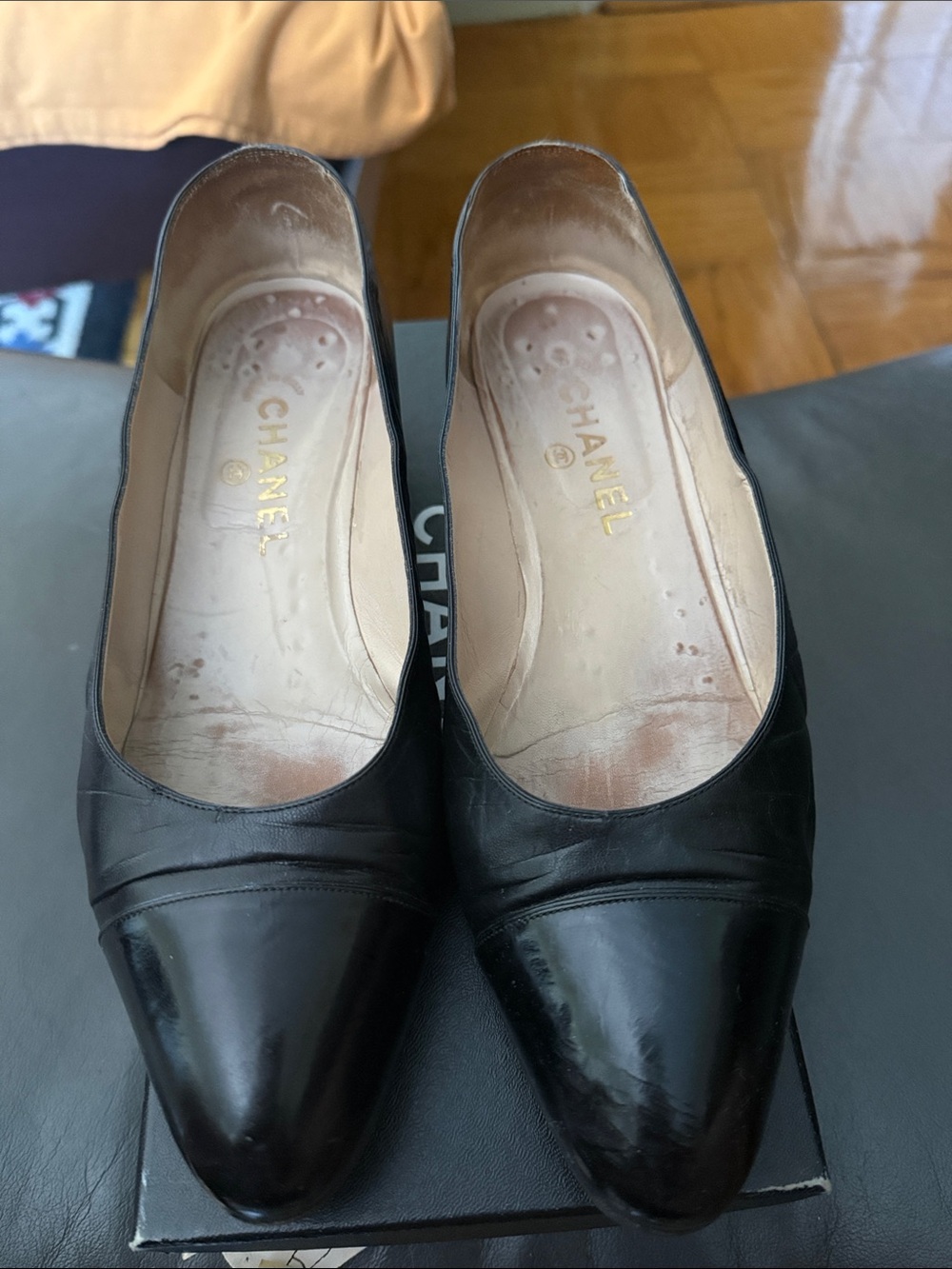 CHANEL Black Leather Pointed Toe Flats
Size 41